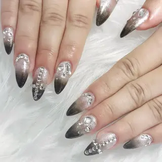 ネイル ＲＥＢＥＳＴ nailのネイルデザイン