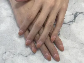 ネイル ネイルリボン 受付スタッフのネイルデザイン