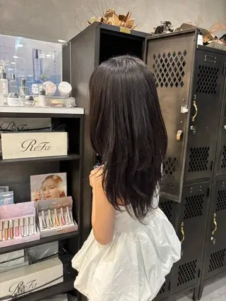 ロング 水野 志保のヘアスタイル