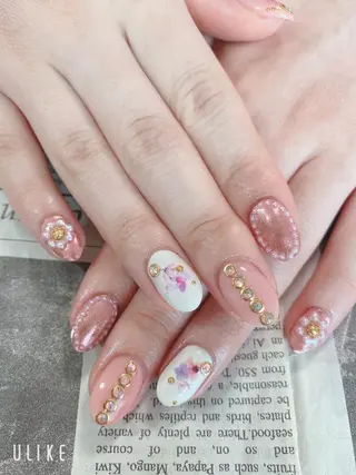 ネイル 森山 舞のネイルデザイン