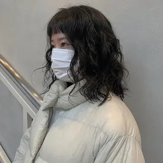 ミディアム パーマ ウルフカット 811 大阪梅田 ウルフのヘアスタイル
