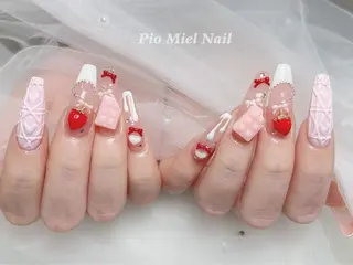 ネイル Pio Mielのネイルデザイン