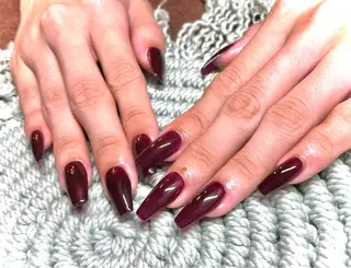 セミロング GG houseのネイルデザイン