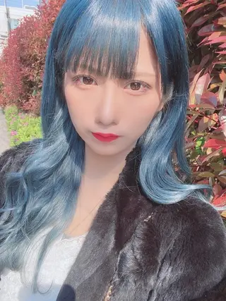 セミロング カラー ハイトーン/ウルフ /小澤凌祐🦕のヘアスタイル