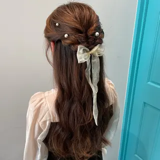 ロング ヘアアレンジ 透明感カラー×ヘア アレンジ🪽しおりのヘアスタイル