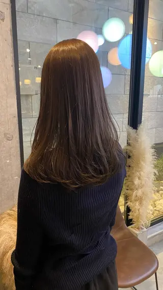 ロング 佐々木 彩乃のヘアスタイル