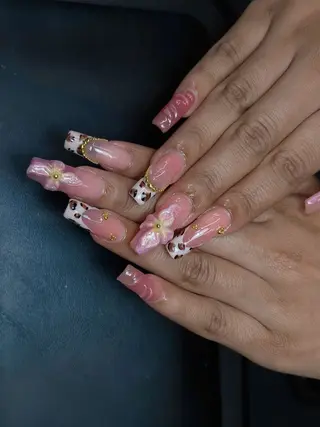 ネイル Iconic所属・Iconic Nailのネイルデザイン