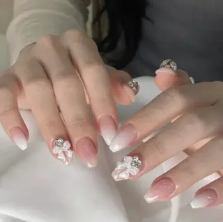 ネイル 相沢 さやかのネイルデザイン