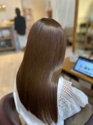 セミロング 茅野 あゆ美のヘアスタイル