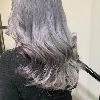 ロング 韓国ハイトーン🦋 hikariのヘアスタイル