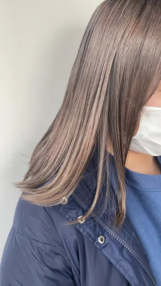 ミディアム カラー ボブ、ミディアム得意 🤍Emmy🤍のヘアスタイル