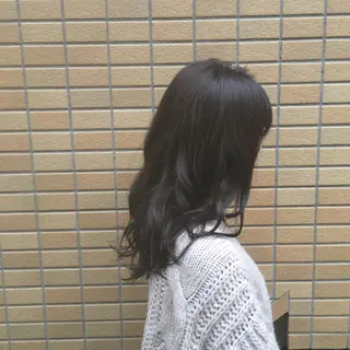ロング カラー しのはら まどかのヘアスタイル