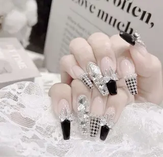 ネイル Lee Nails チップ長さだし専門店のネイルデザイン