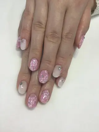 ネイル 💎🐰 saki. m 🐰💎のネイルデザイン