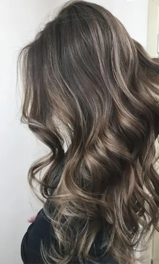 ロング カラー パーマ ヘアアレンジ チビ編み込みエクステ シールEXどぅ〜すのヘアスタイル