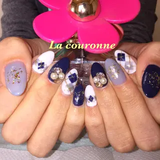 ネイル Lacouronne NATSUMIのネイルデザイン