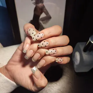 ネイル RUNWAY 　　の眉毛・アイブロウイメージ