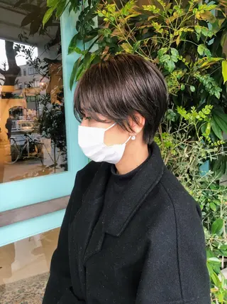 ショート カラー パーマ/レイヤー 岩山丈一郎のヘアスタイル