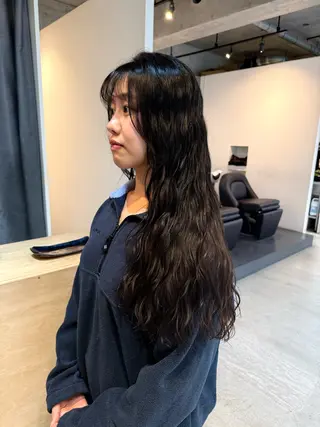 ロング デジタルパーマ/ ウェーブパーマ/神野のヘアスタイル