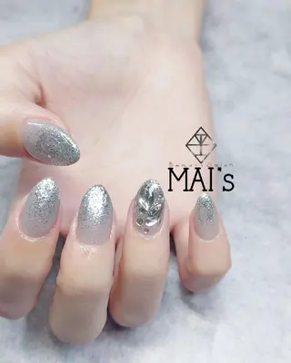 ネイル ネイリスト Erinaのネイルデザイン