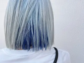 ショート カラー レイヤーブリーチ特化 ホワイト専門/岸のヘアスタイル