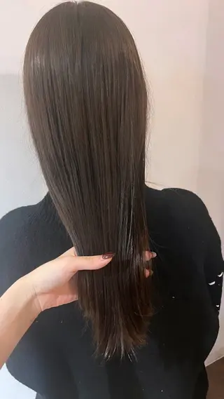 ロング カラー パーマ ROCAReTAkyoto（ロカリタ）千本丸太町店所属・清水 月菜のヘアスタイル