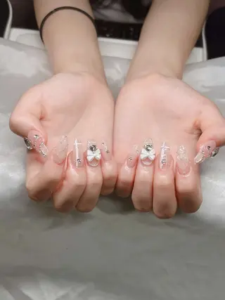 ネイル Lee Nailsのネイルデザイン