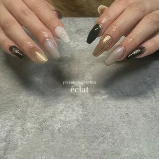 カラー nailsalon éclatのネイルデザイン