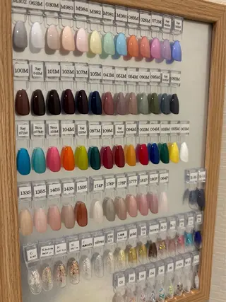 ネイル SALON  RODAN所属・焼津市三和 MASUDAのネイルデザイン