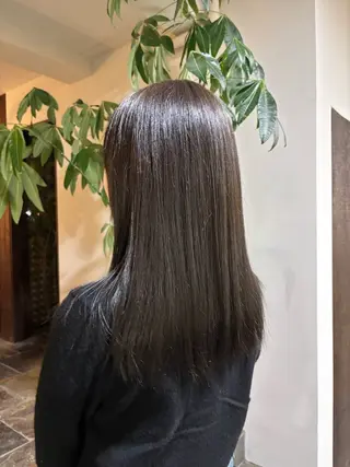 ロング saraju コナツのヘアスタイル