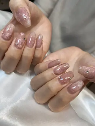 ミディアム salon de Tiara 碧のネイルデザイン