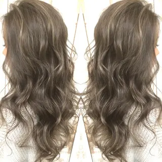 セミロング カラー 井上 一平のヘアスタイル