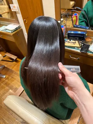 ロング エクリ麻布十番店所属・髪質改善/ 縮毛矯正/相原聡のヘアスタイル