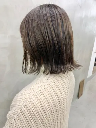 ミディアム パーマ ブームボックス所属・🐝ハイトーンカラー hachi🐝のヘアスタイル