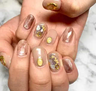 ネイル 駒月 明日香の眉毛・アイブロウイメージ