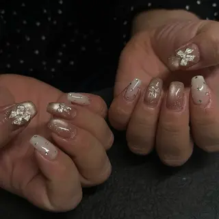 ネイル Allure 小山店 結咲(ゆいさ)のネイルデザイン