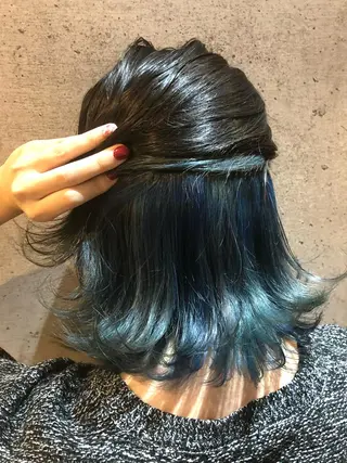 ミディアム 久保 敏之のヘアスタイル