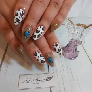 ネイル AileD'ange所属・M, masakiのネイルデザイン