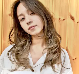 セミロング カラー 【ブゾン高田馬場】 ☀️小岩太陽☀️のヘアスタイル