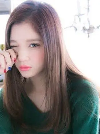 ミディアム カラー ヘアアレンジ 【公式】amble luxe池袋東口🩷のヘアスタイル