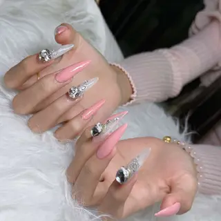 ネイル 小島 阿佑美のネイルデザイン