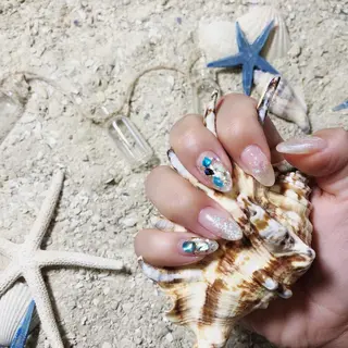 ネイル NEO Beauty Salon所属・𝐍𝐄𝐎 𝐉𝐔𝐑𝐈のネイルデザイン