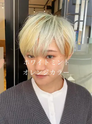 ショート カラー ﾊｲﾄｰﾝ/ｶﾗｰ/ 用賀/稲若健太郎のヘアスタイル