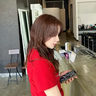 ロング カラー みゆ〈774〉 レディース限定のヘアスタイル