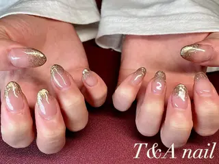 ミディアム ネイル T&A nailのネイルデザイン