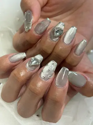 ネイル ✴︎ Delightのネイルデザイン