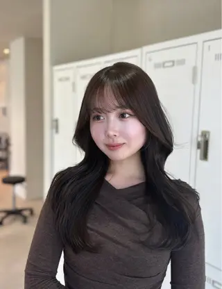 ロング H by shiomih所属・藤原 楓愛/shiomiHのヘアスタイル