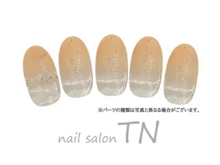 ネイル 中島 実穂のネイルデザイン