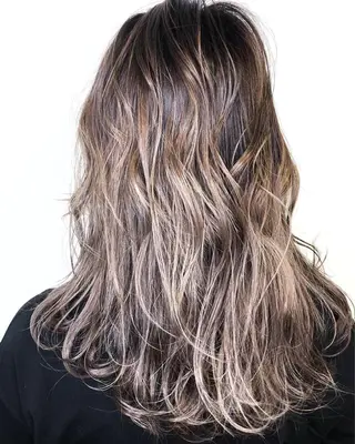 セミロング カラー メンズヘア特化 崎田 成人のヘアスタイル