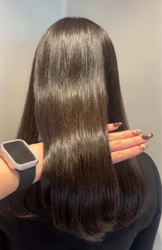 セミロング カラー 髪質改善カラー ブラウン🤎YUMEのヘアスタイル